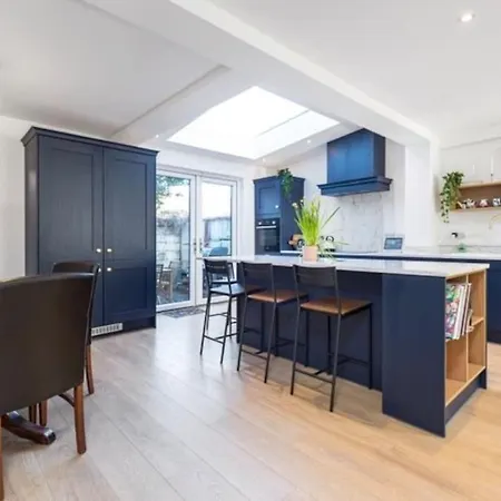 3 Bedroom House Beside Croke Park Σπίτι διακοπών