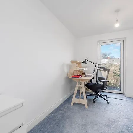 Vakantiehuis 3 Bedroom House Beside Croke Park