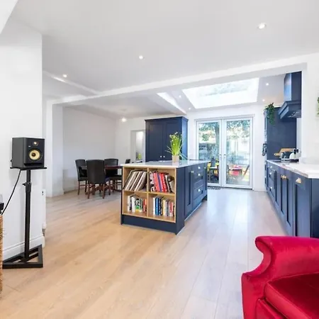 3 Bedroom House Beside Croke Park Casa vacanze *